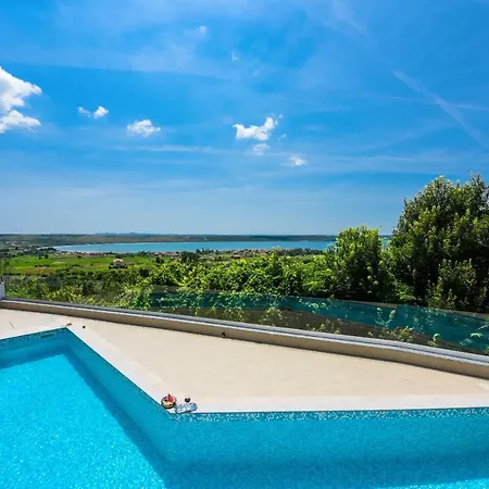Lubey Zadarvillas * Ljubač