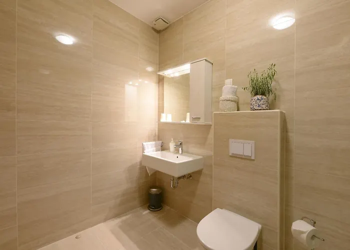 Lubey Zadarvillas
